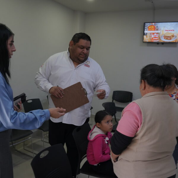 Municipio facilita acceso a los programas federales a través de módulo en Bienestar Social