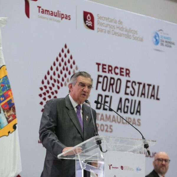 Llama Américo Villarreal Anaya a ponerle fin a la privatización del agua
