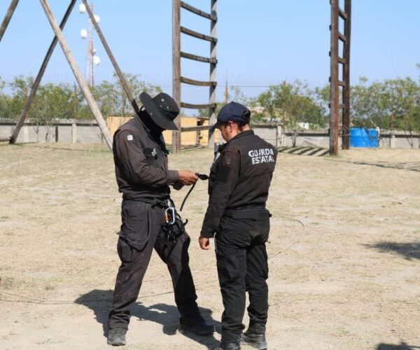 Continúa la Guardia Estatal capacitándose en medicina táctica policial
