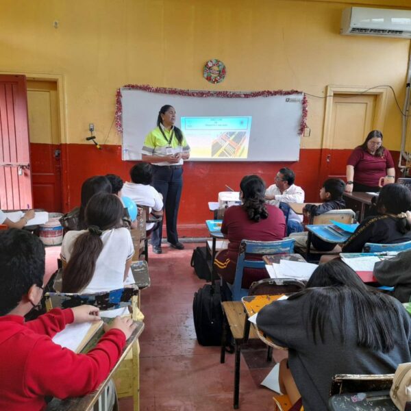 Imparte Tránsito y Vialidad pláticas a los estudiantes…
