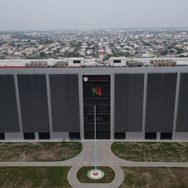 Colabora gobierno municipal con Aduanas en captación de personal e instalación de negocios al interior del complejo