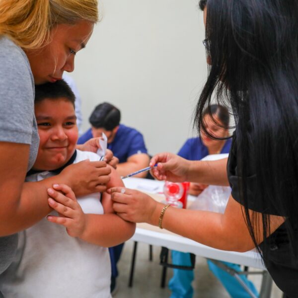 Clínicas UNE brindarán atención gratuita a los niños todo el mes de abril