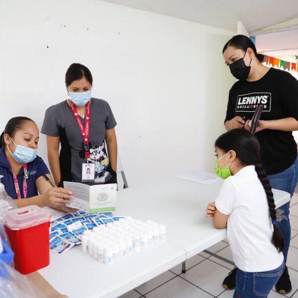 Invita gobierno municipal a la campaña médica gratuita para niñas y niños en Clínicas UNE durante abril