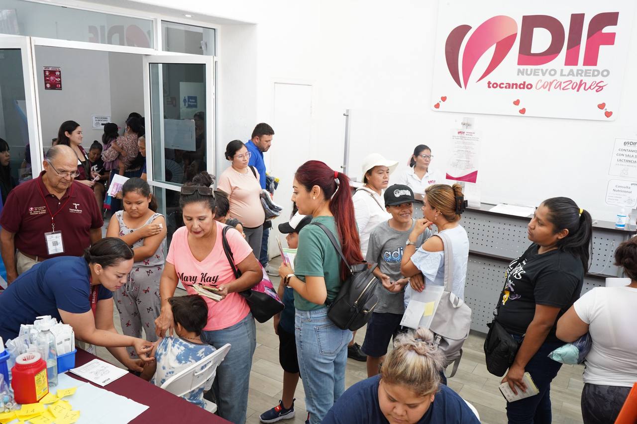 Nios y familias reciben atencin mdica gratuita en DIF Nuevo Laredo