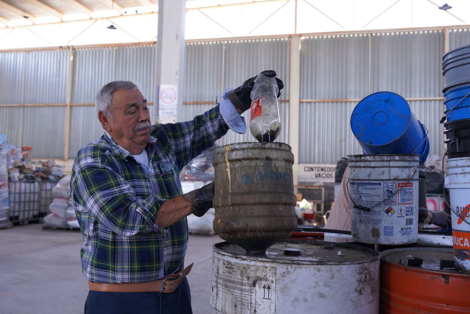Invita gobierno de Nuevo Laredo a utilizar el centro de acopio de residuos peligrosos