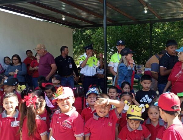 Enseñan seguridad vial a pequeños del Club Sertoma…