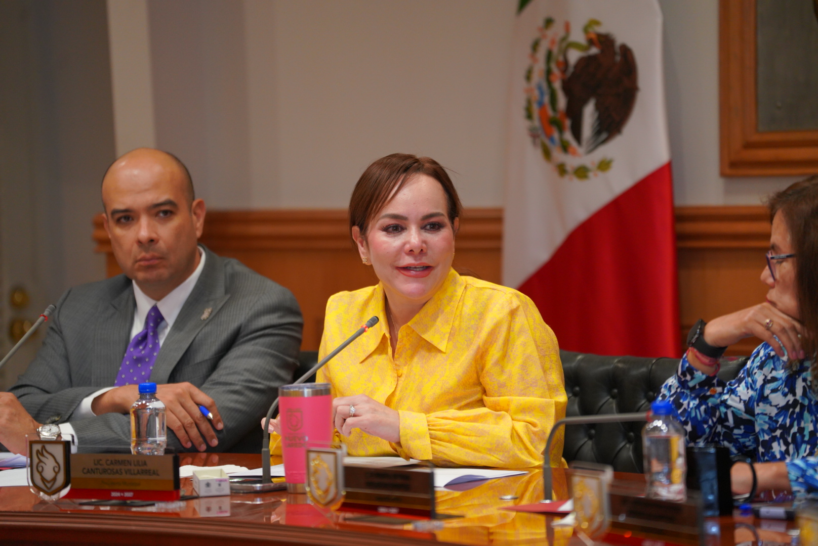 Carmen Lilia Canturosas anuncia ampliación del programa de becas municipales en Nuevo Laredo durante sesión de cabildo 2025