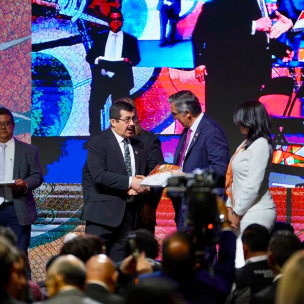 📚 ¡Nuevo Laredo se consolida como motor educativo en Tamaulipas! Mira todo lo que se anunció 👉