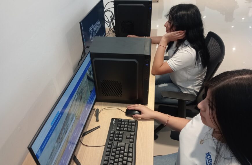 Curso gratuito de computación para mujeres en colonia La Fe de Nuevo Laredo