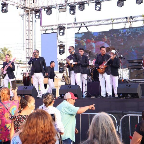 DIF y gobierno municipal celebrarán a las madres con un gran festival lleno de música, regalos y alegría