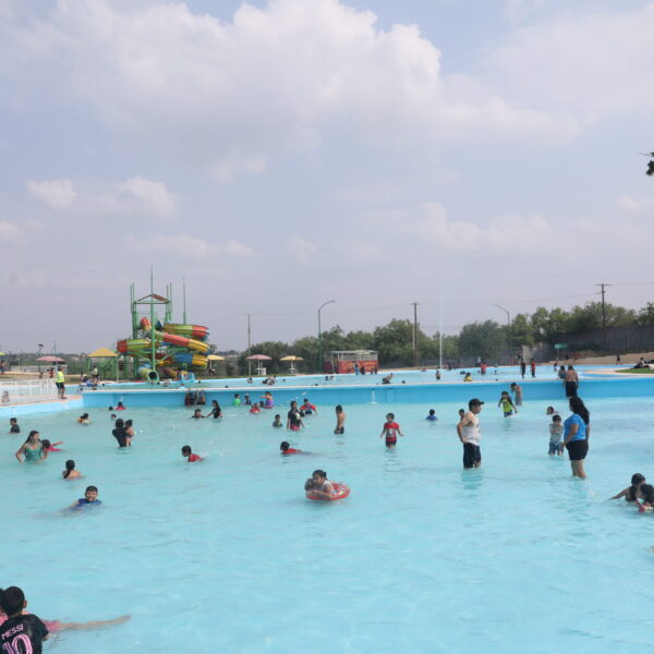Familias en Pies Mojados en Nuevo Laredo
