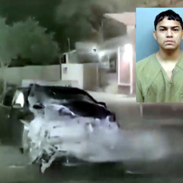 Patrulla Fronteriza en Laredo Texas durante operativo de detención
