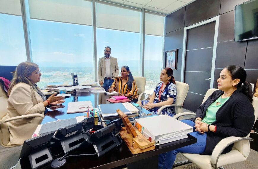 Funcionarios de Nuevo Laredo y SEDUMA afinan detalles para brigada de gestión ambiental para transportistas