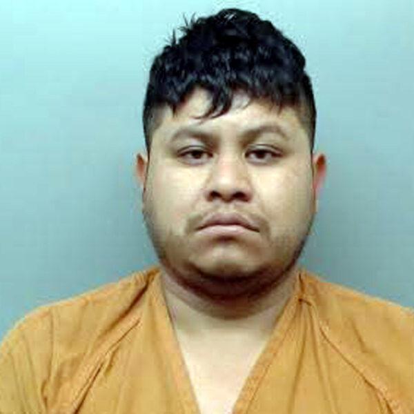 Escándalo en Laredo: Acusan a hombre de seis agresiones sexuales contra una menor y sigue bajo custodia