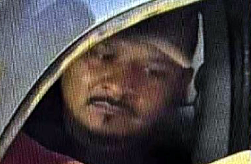 ¿Lo reconoces? Robaron en pleno centro de Laredo y el sospechoso huyó en un Chevrolet HHR con placas XSD782B de Tamaulipas