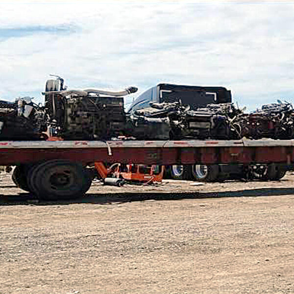 Roban plataforma cargada con motores en Laredo y…