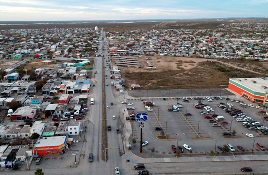 Vista de terrenos habitacionales en Nuevo Laredo destinados a urbanización para familias sin vivienda