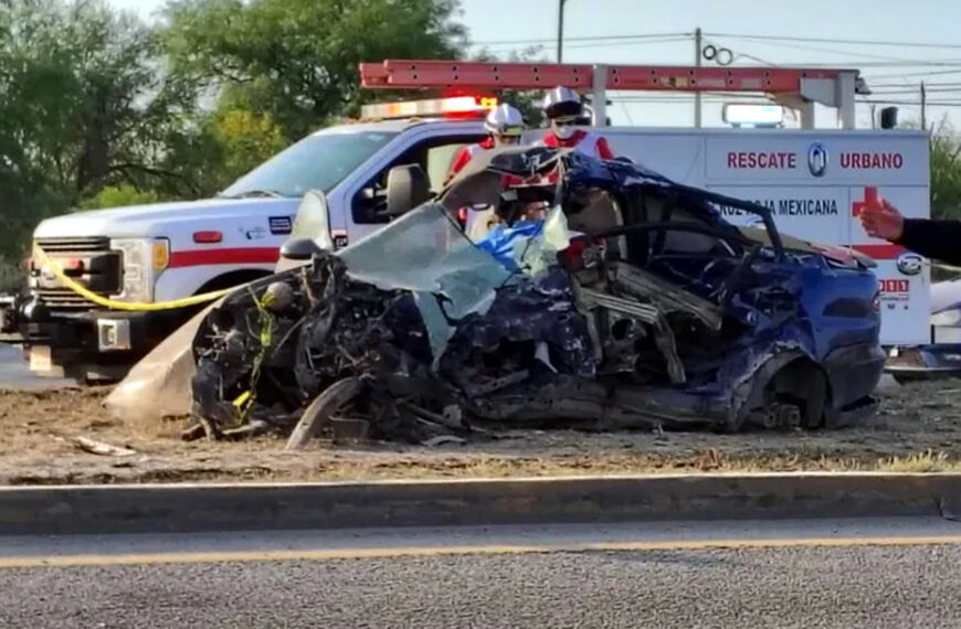 Fatal imprudencia en carretera Monterrey-Nuevo Laredo: Tres jóvenes pierden la vida tras impactar tráiler
