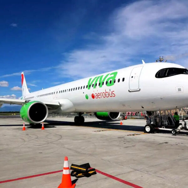 nuevo laredo escala viva aerobús vuelos cdmx