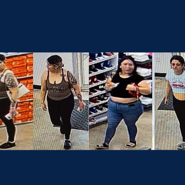 Policía de Laredo busca a tres mujeres que…