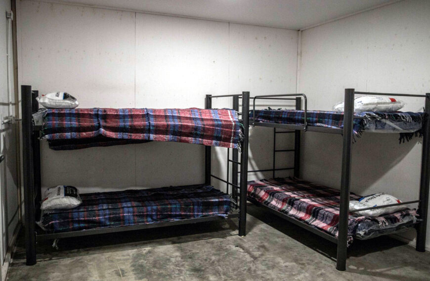 “Habrá más deportaciones”: Asegura Sheinbaum que mantiene centro de apoyo a migrantes en Nuevo Laredo para recibirlos