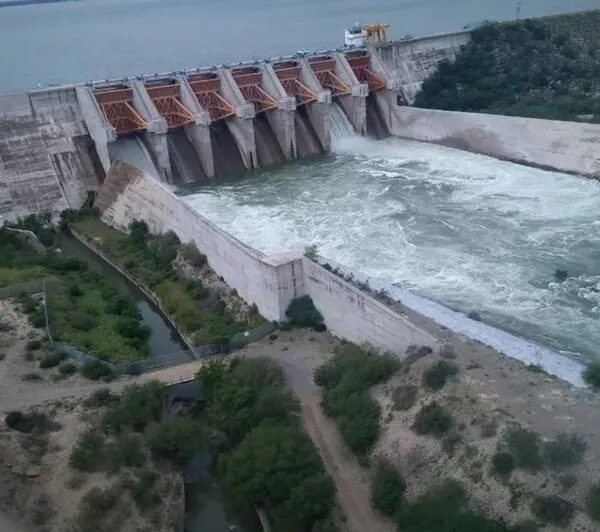 Sigue el saqueo de agua en Tamaulipas en plena crisis, alerta Recursos Hidráulicos