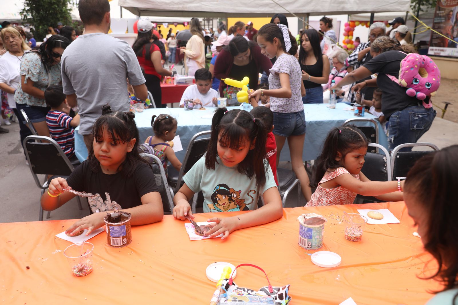 Festival del Da del Nio 2025 en Parque Viveros familias disfrutando actividades gratuitas en Nuevo Laredo