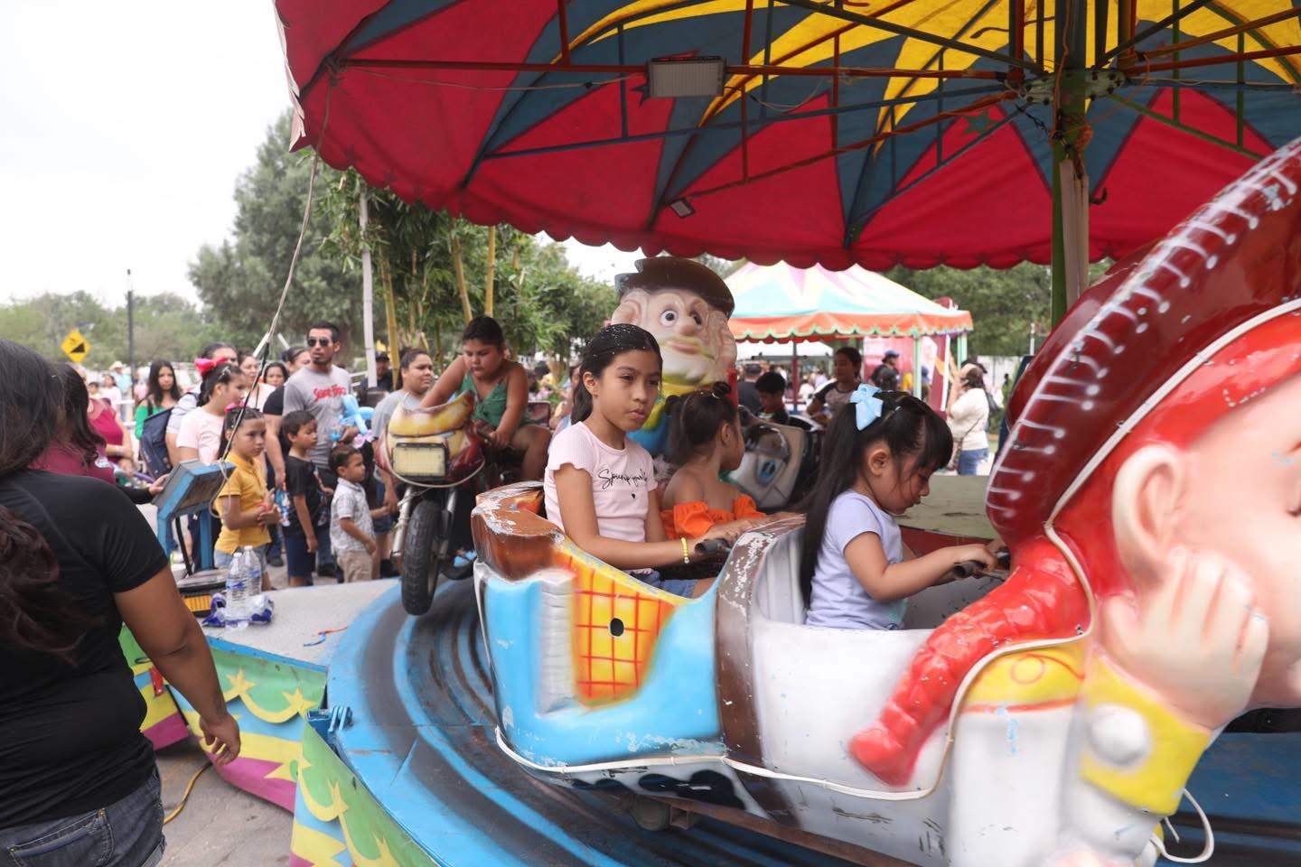 Festival del Da del Nio 2025 en Parque Viveros familias disfrutando actividades gratuitas en Nuevo Laredo