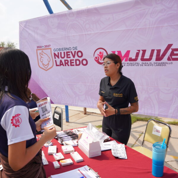 Brigada joven del Imjuve llega al Cbtis 137 con servicios integrales para el bienestar juvenil
