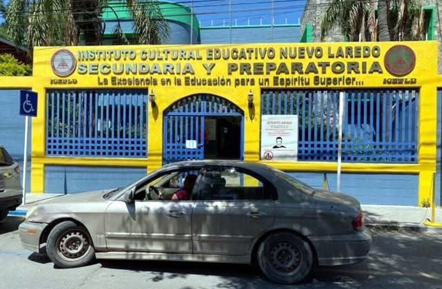 operativo CFE Nuevo Laredo vehículos militares retiran medidor el 12 de mayo de 2025