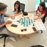 Niños y jóvenes aprenden ajedrez en la Infoteca de Nuevo Laredo