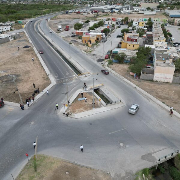 pavimentación Boulevard Rea Nuevo Laredo
