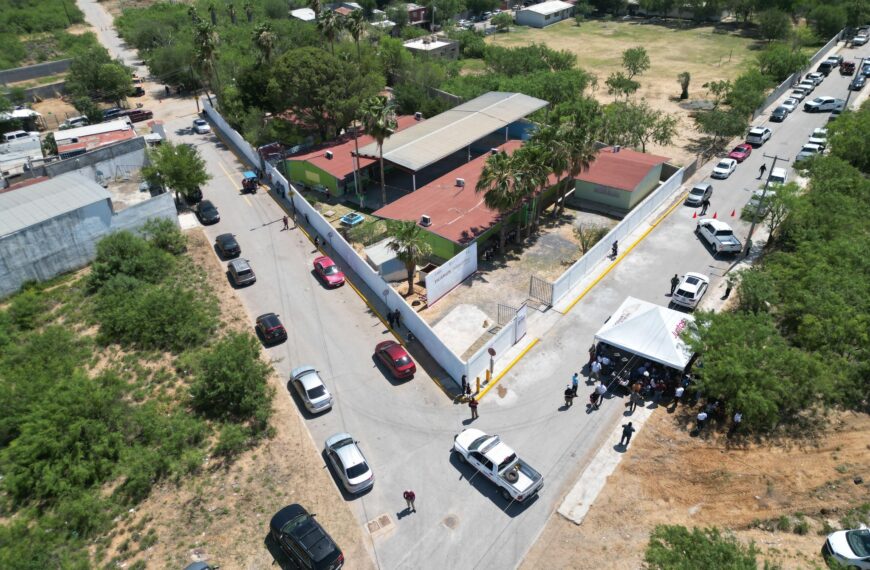 Inauguración de infraestructura educativa en Nuevo Laredo por la alcaldesa Canturosas