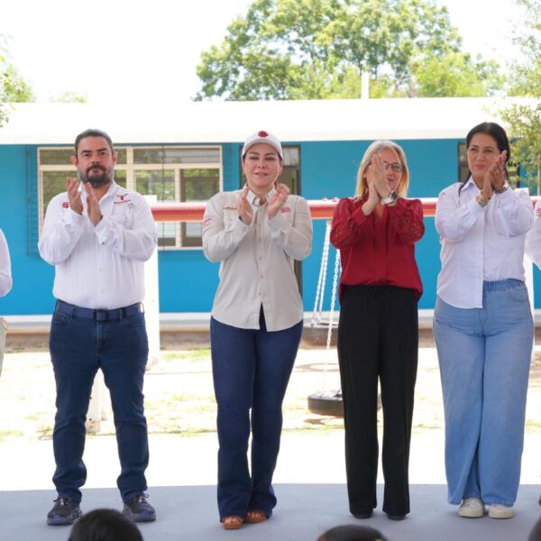 Inauguración de infraestructura educativa en Nuevo Laredo por la alcaldesa Canturosas