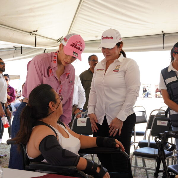 Programa Presidencia Cerquita de Ti en Nuevo Laredo entrega apoyos en Los Fresnos