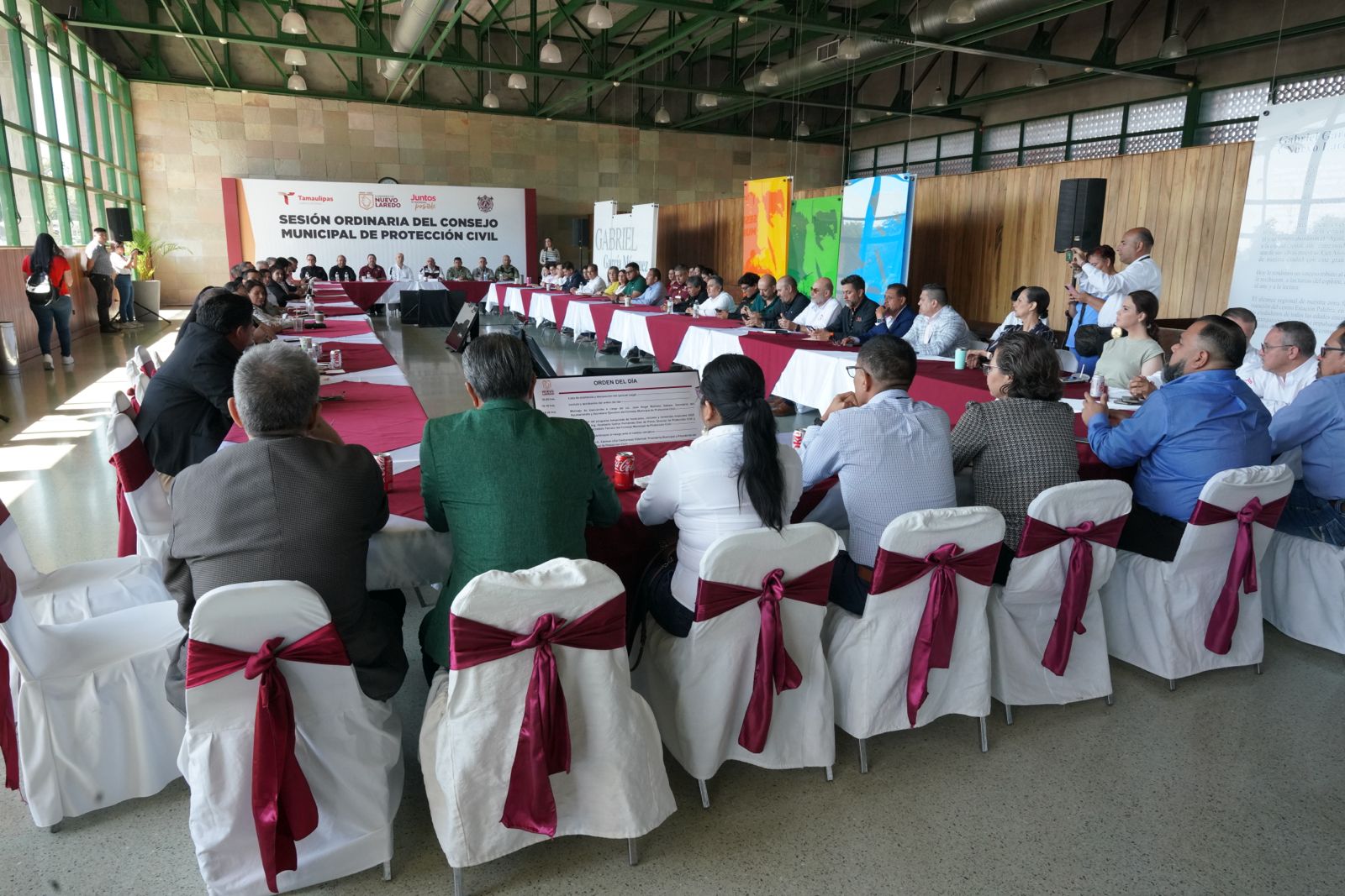 Sesin del Consejo Municipal de Proteccin Civil en Nuevo Laredo