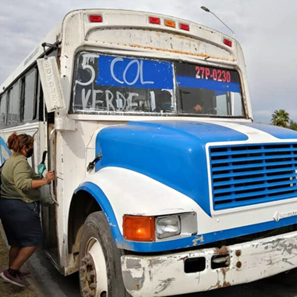 Mujeres se capacitan para conducir unidades del transporte público en Nuevo Laredo