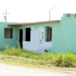 Brigadas del Infonavit inician censo casa por casa en colonias de Nuevo Laredo.
