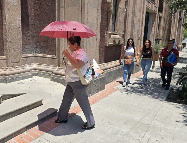 Activa la Secretaría de Salud estatal plan de contingencia por las altas temperaturas