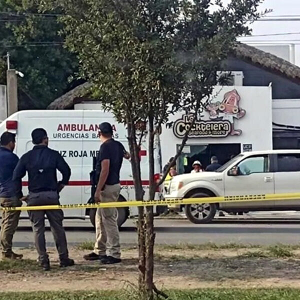 Zona acordonada tras ataque en Ciudad Victoria frente a restaurante