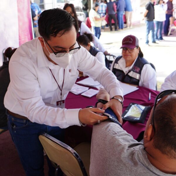 El DIF Nuevo Laredo y el Hospital General lanzan en junio una campaña gratuita de vasectomía para hombres con paternidad satisfecha, promoviendo salud y responsabilidad.