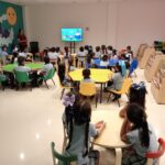 Pequeños de jardín de niños aprenden en la infoteca a evitar accidentes en la vía pública