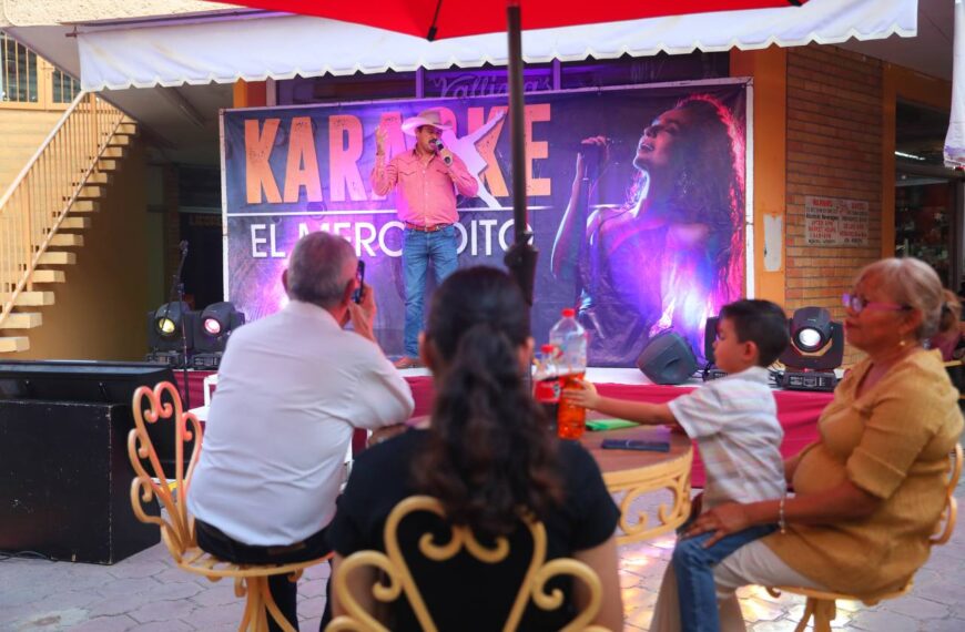 Concurso de karaoke en Nuevo Laredo Cantando en el Mercado Maclovio Herrera