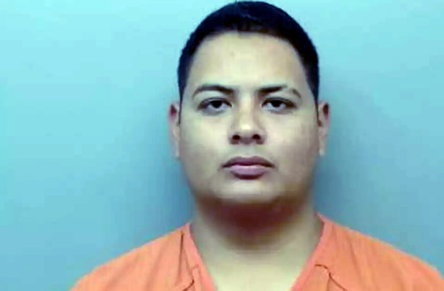 Robo de Silverado en Laredo cruzada a Nuevo Laredo por Puente Gateway