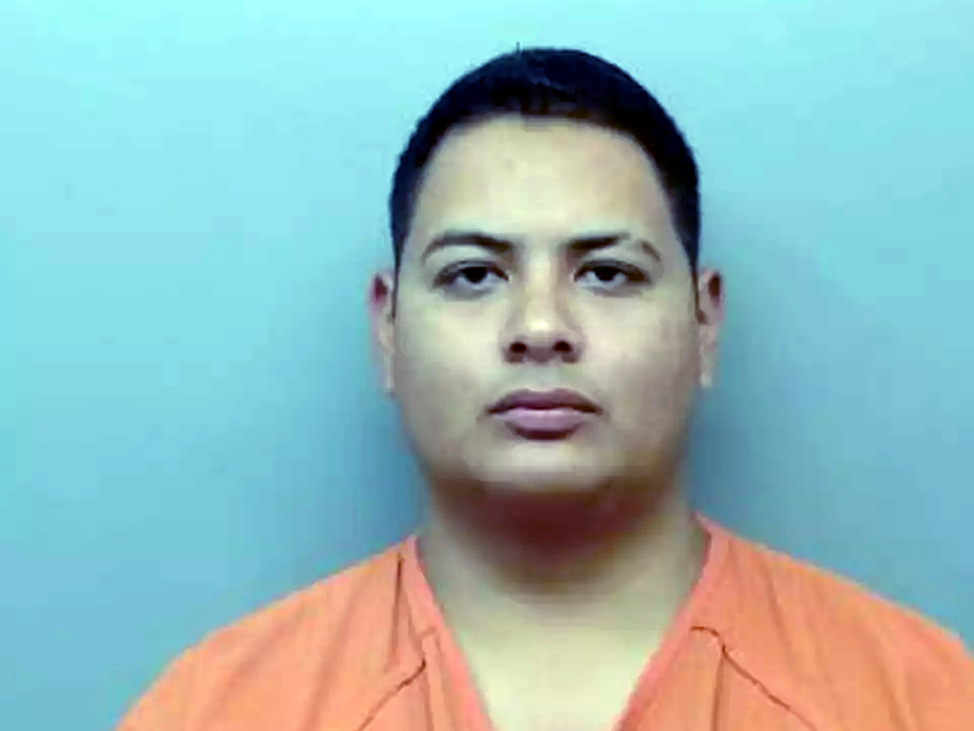 Robo de Silverado en Laredo cruzada a Nuevo Laredo por Puente Gateway