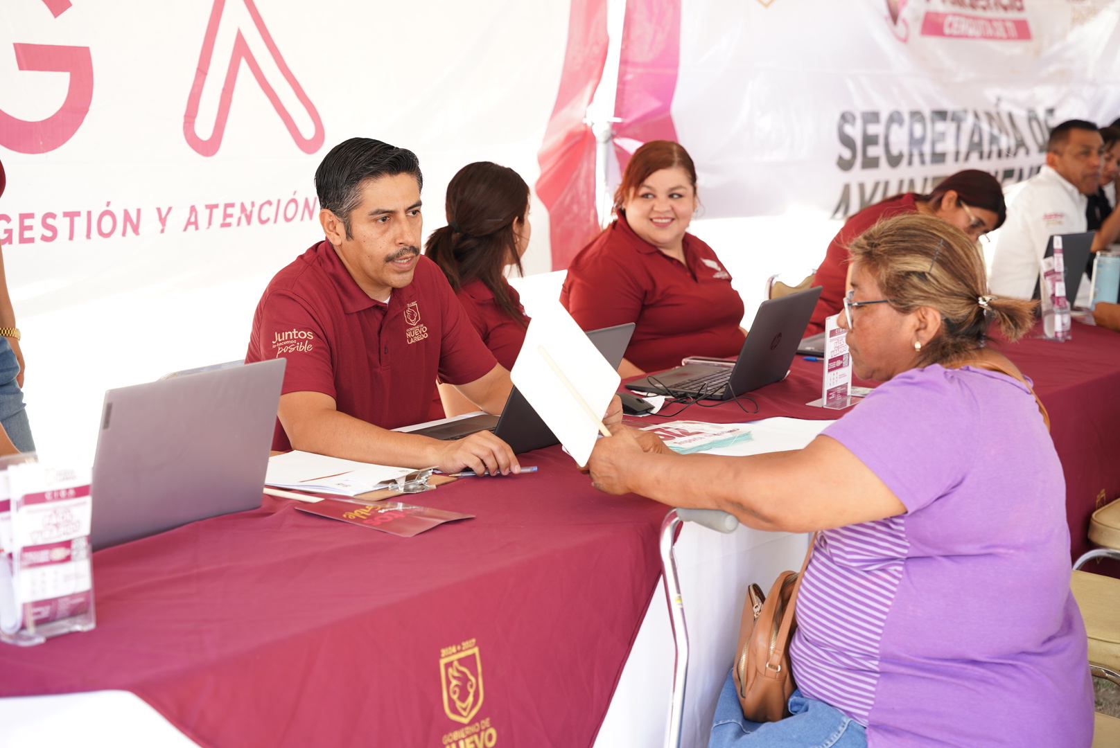 Ciudadanos reciben servicios municipales y vacantes laborales en Colorines y El Progreso  Presidencia Cerquita de Ti