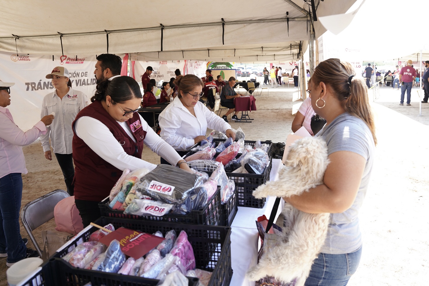 Programa Presidencia Cerquita de Ti en Nuevo Laredo entrega apoyos en Los Fresnos