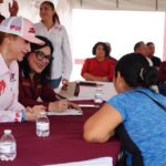 Ciudadanos reciben atención médica y apoyos del programa Presidencia Cerquita de Ti en colonia Solidaridad