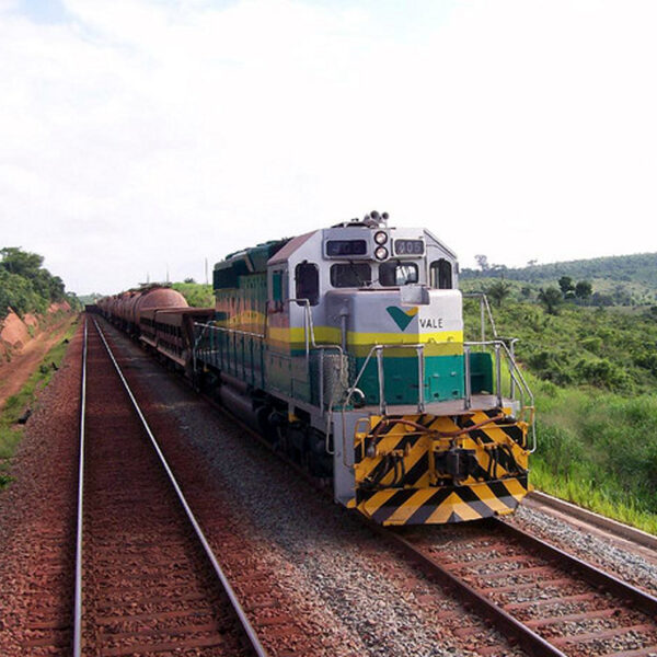 Nuevas vías del tren Saltillo Nuevo Laredo permitirán viajes de hasta 200 km/h