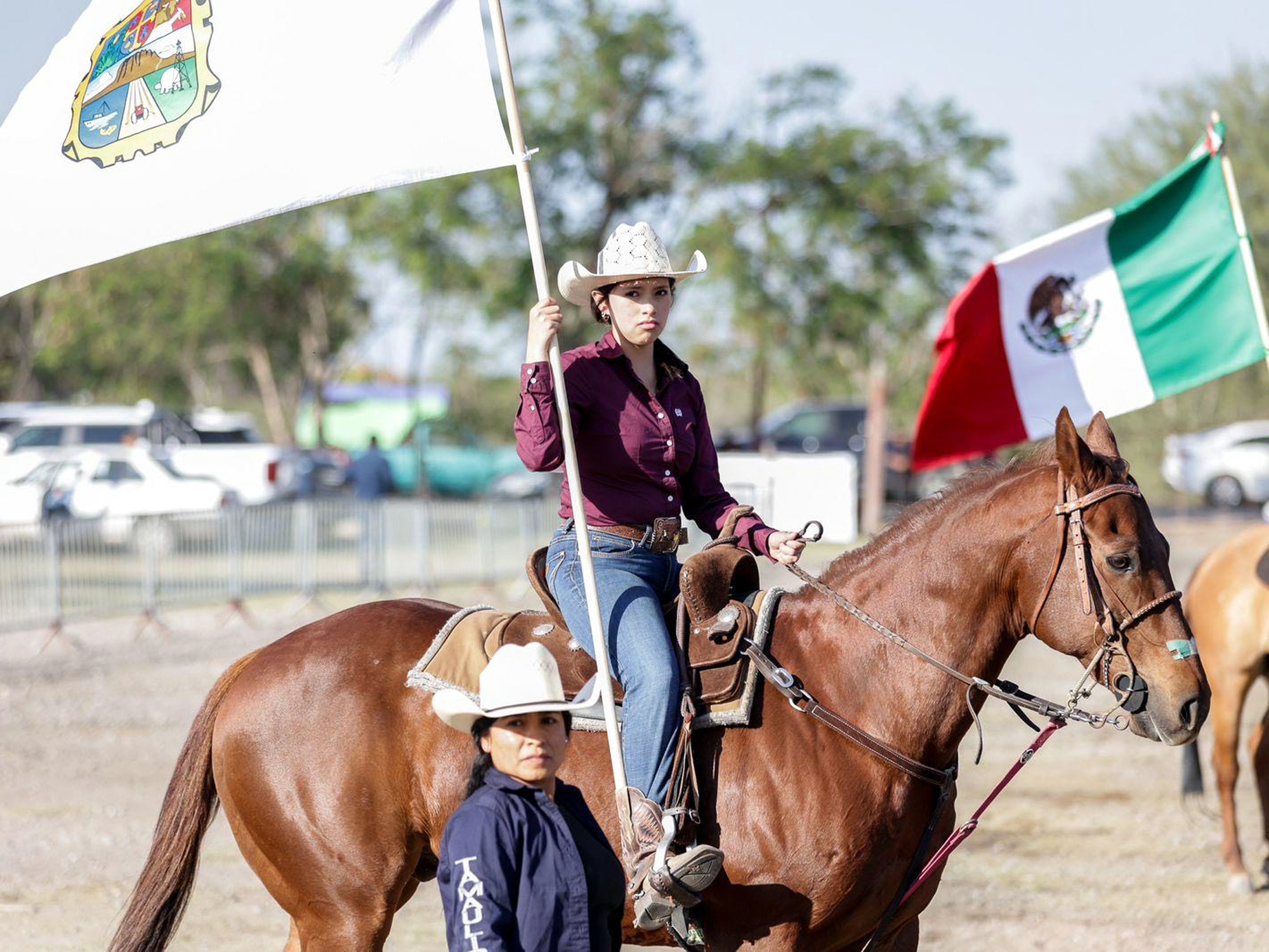 Jinetes de Nuevo Laredo entrenan rumbo al rodeo Olimpiada Nacional 2025